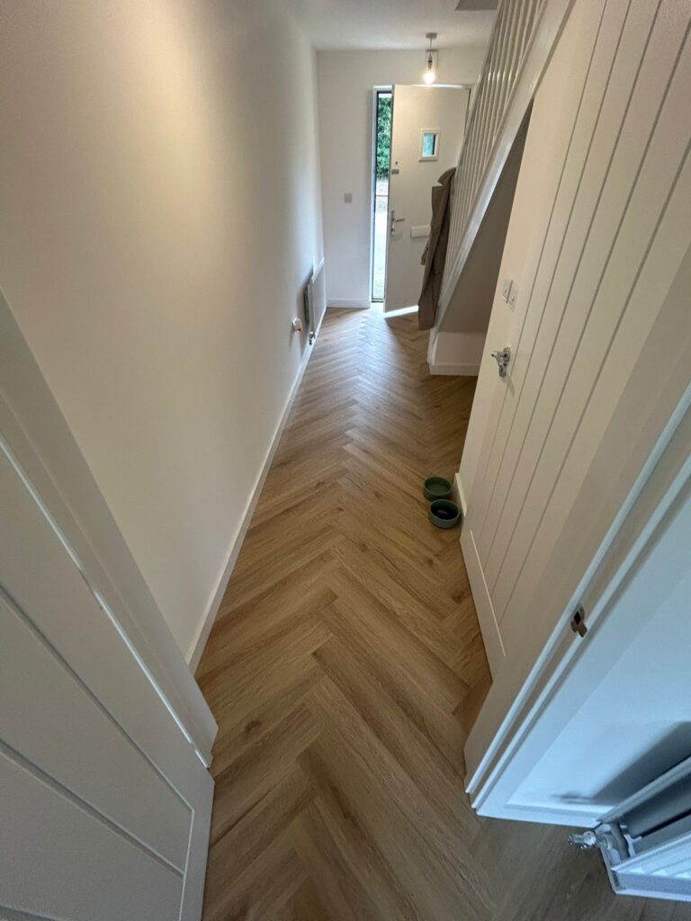 Flooring whatsapp image 2026 04 27 at 00.14.20 (6)